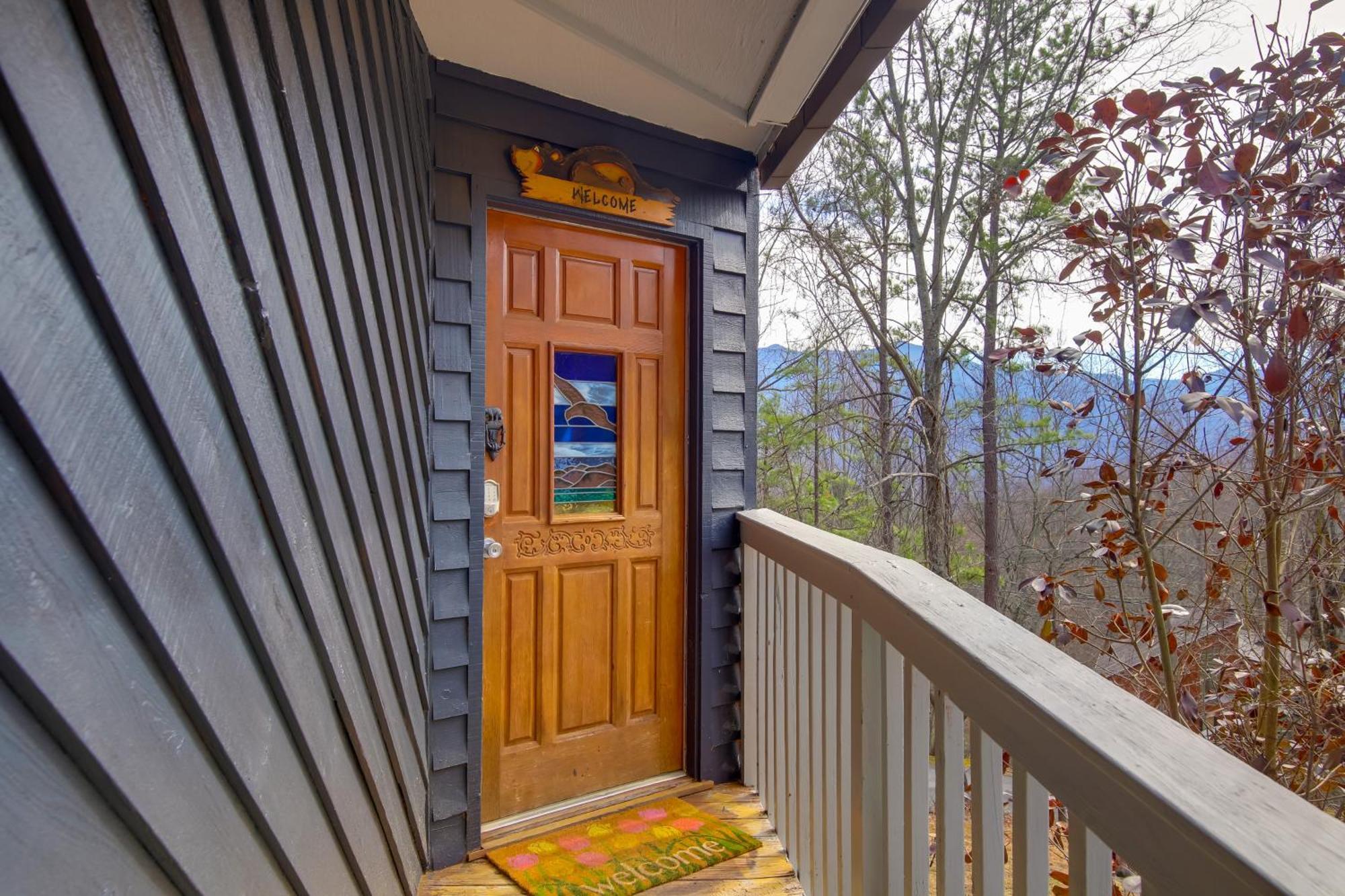Gatlinburg Mountain Cabin With Hot Tub, Deck And Games Extérieur photo
